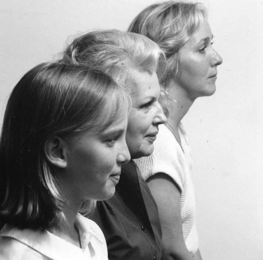 You are currently viewing Three, NOAFA. Photo by Auseklis Ozols.  (Patsy Adams, Dorothy Coleman, Saskia Ozols.)