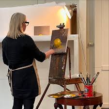 Read more about the article Giving a Painting Demonstration